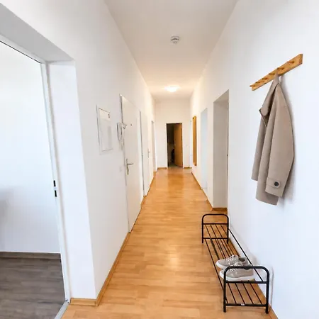 Appartement - 5 Einzelzimmer, 2 Baeder, Wlan, Wama, Self Check-in Chemnitz